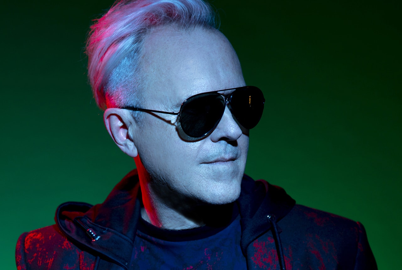 Howard Jones talks about TRANSFORM,  his first new studio album in nearly a decade