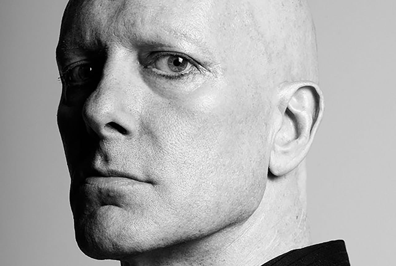 En Esch returns with new solo album, “Dance Hall Putsch”